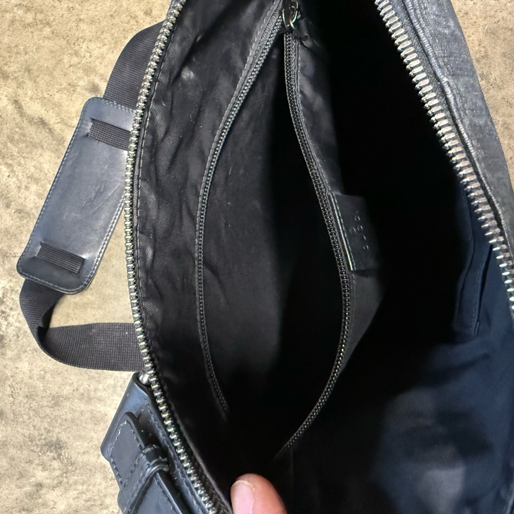 Gucci Dark Gray Messenger Bag - Picture 7 of 9